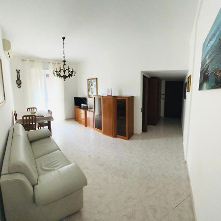 Grazioso Bilocale A 100 Mt Dalla Metropolitana Sesto San Giovanni Exteriör bild