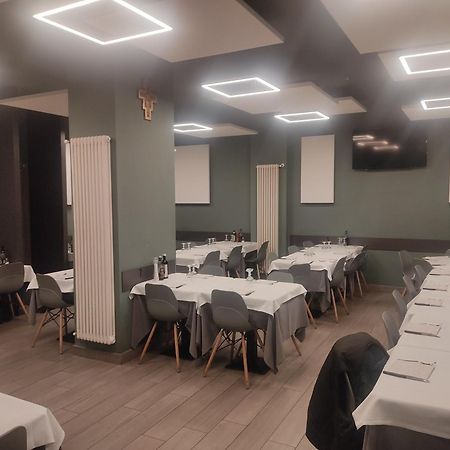Grazioso Bilocale A 100 Mt Dalla Metropolitana Sesto San Giovanni Exteriör bild
