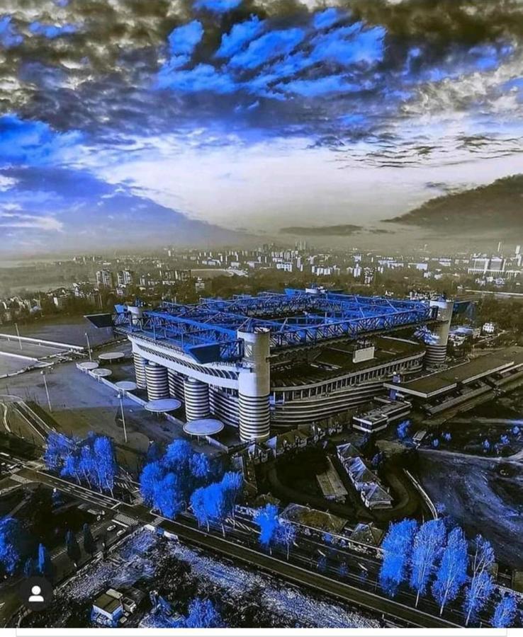 Grazioso Bilocale A 100 Mt Dalla Metropolitana Sesto San Giovanni Exteriör bild