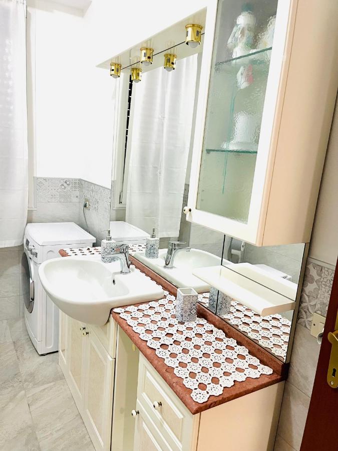 Grazioso Bilocale A 100 Mt Dalla Metropolitana Sesto San Giovanni Exteriör bild