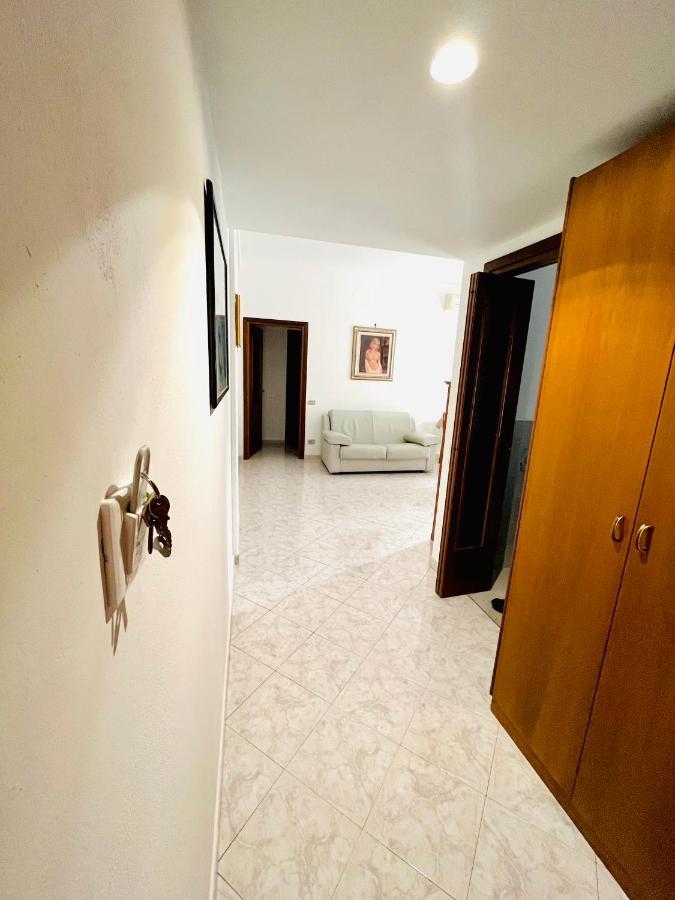 Grazioso Bilocale A 100 Mt Dalla Metropolitana Sesto San Giovanni Exteriör bild